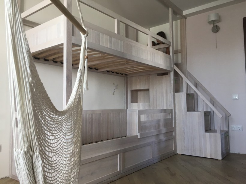 Лестница на кровать на втором ярусе