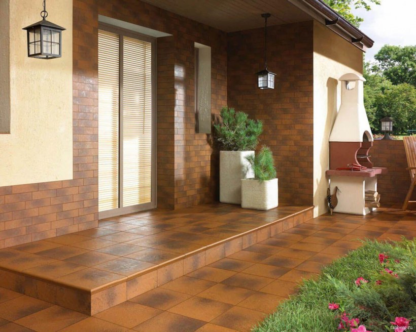 Виниловый сайдинг под камень для наружной отделки