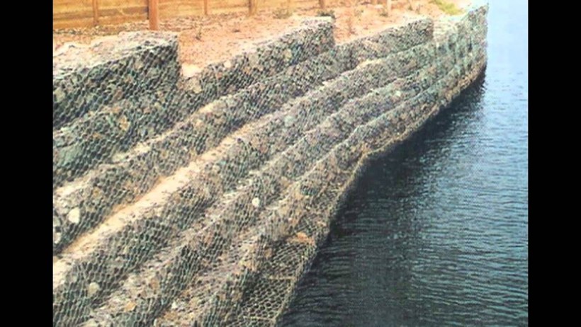 Габионная плотина