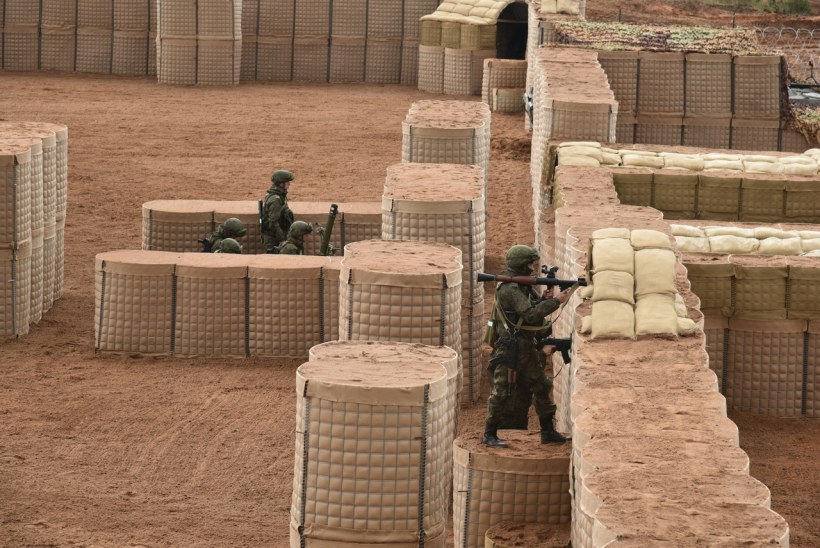 Военные габионы в Сирии