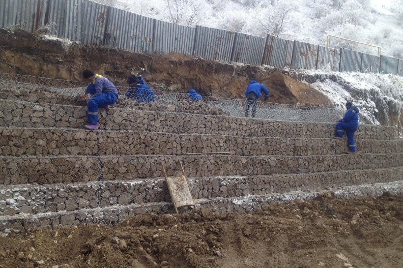 Подпорное сооружение