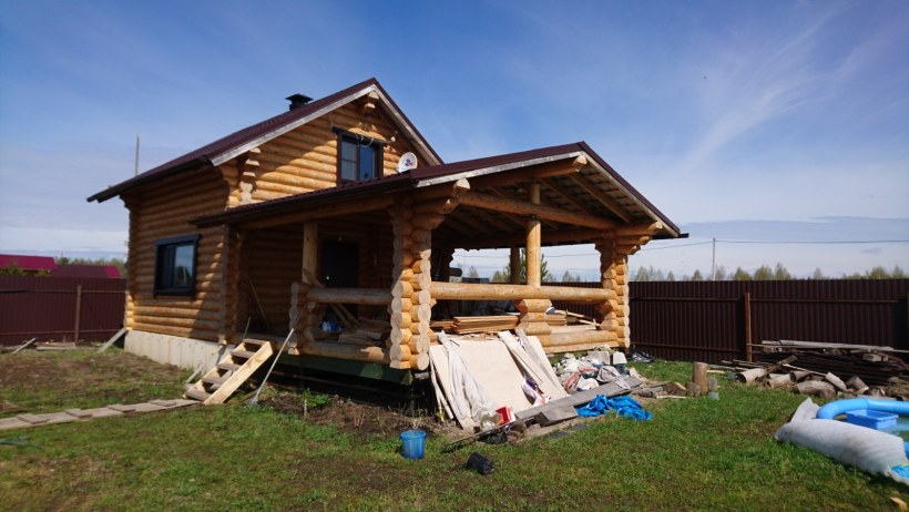 Веранда из бревна