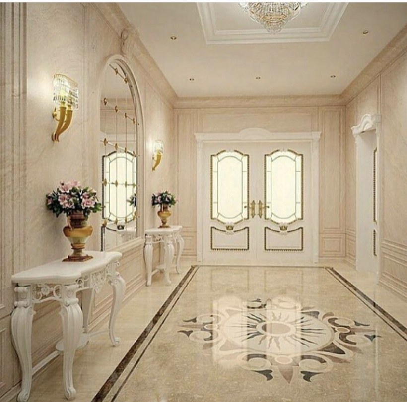 Интерьер холла в классическом стиле