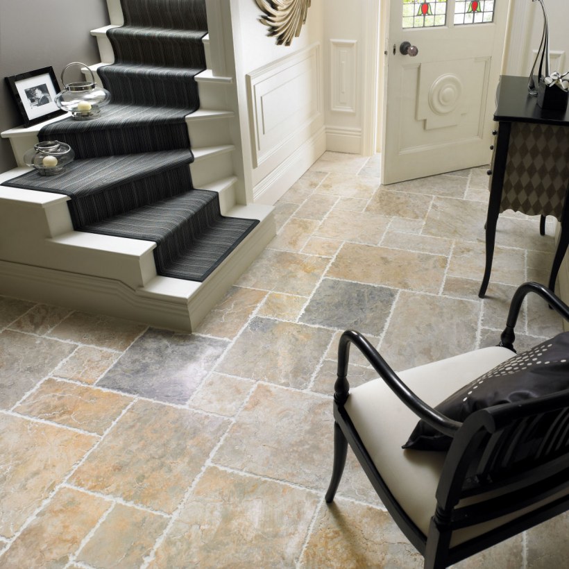 Плитка в прихожую на пол