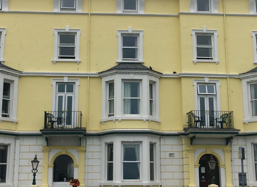 Желтый дом Эстетика