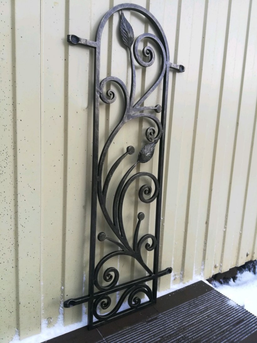 Кованое панно