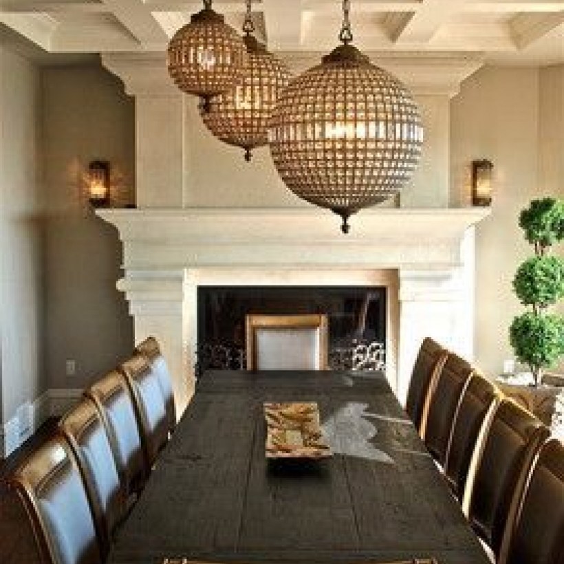 Винтажные люстры в современном интерьере