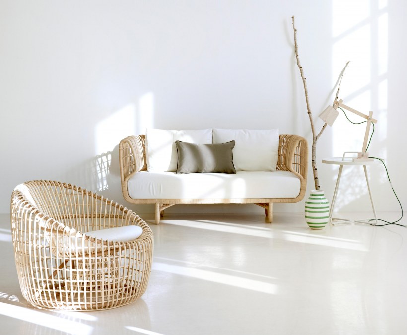 Плетеное кресло в интерьере