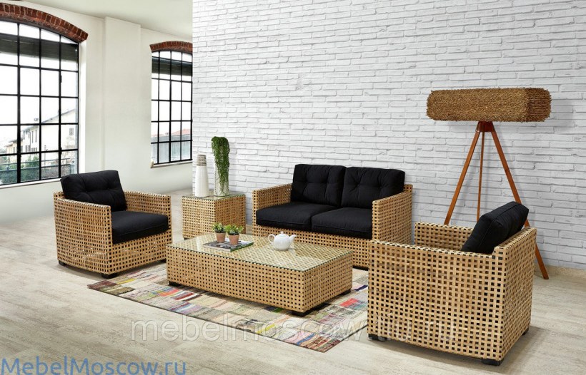 Плетеная мебель в интерьере гостиной