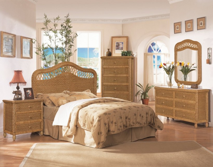 Спальня из плетеной мебели