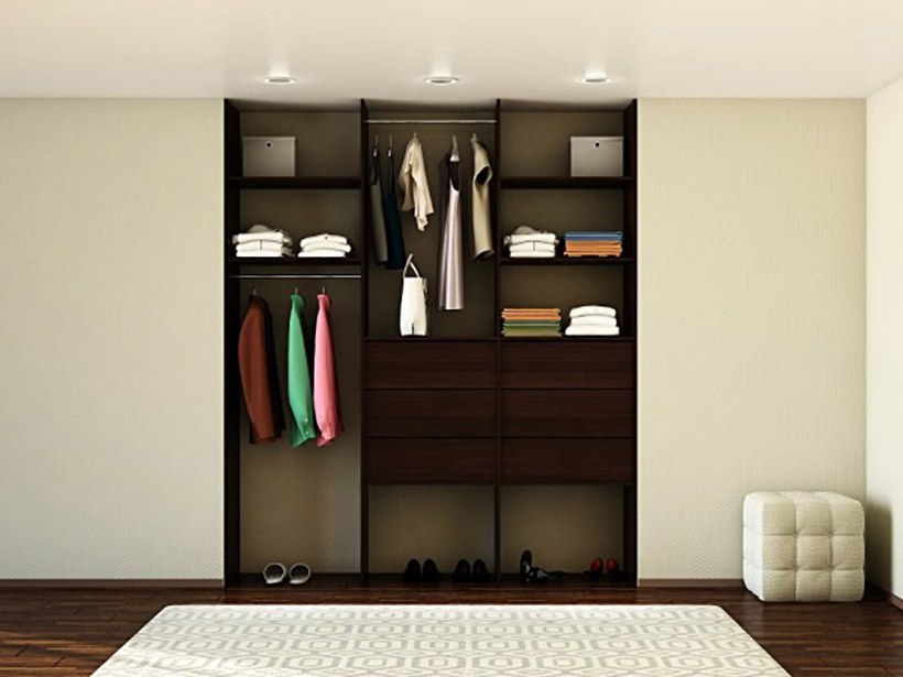 Гардеробная с полками венге