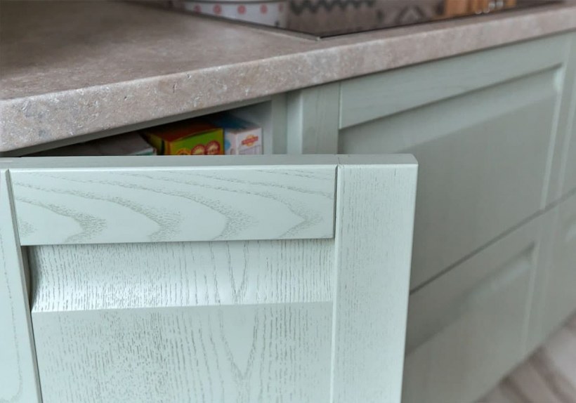 Натали Авалон