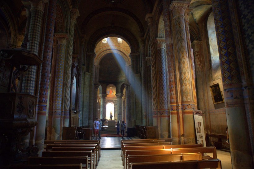 Нотр дам де ля Гранд в Пуатье