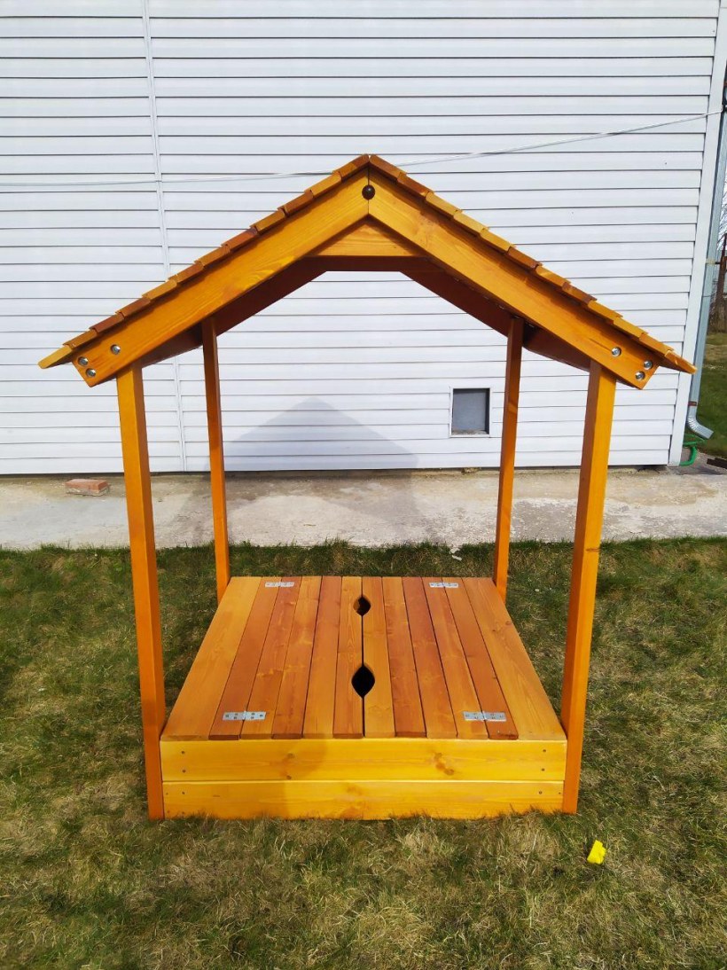 Детская песочница с деревянной крышей Igragrad