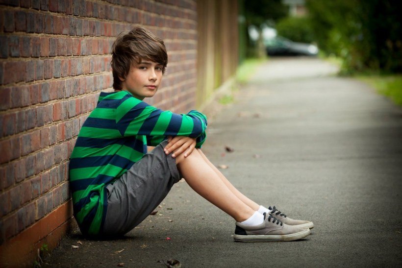 Девочка в очках