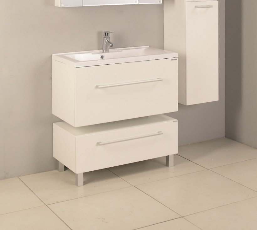 Тумба Акватон Мадрид 120 м