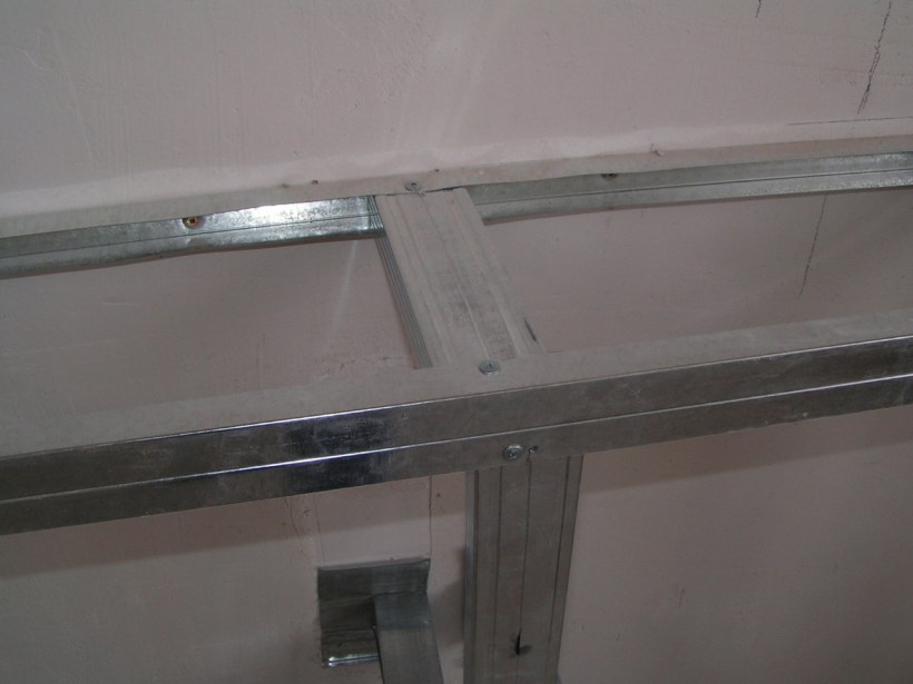 Полка из профиля для гипсокартона