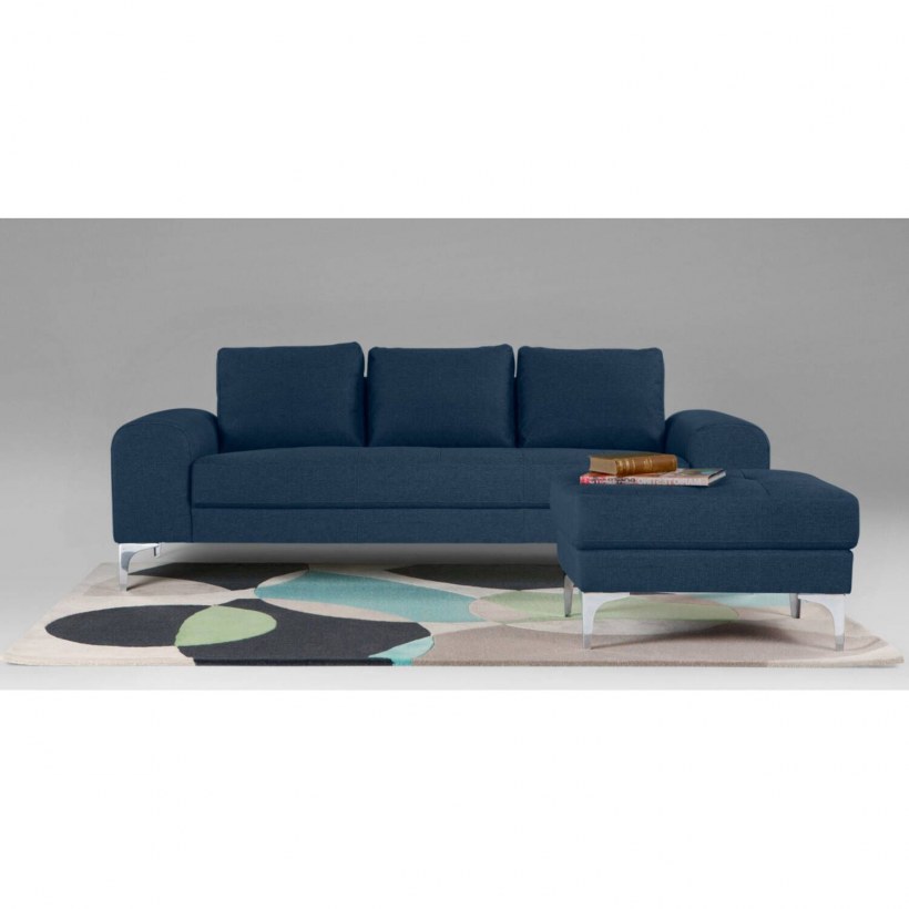 Голубой диван в интерьере