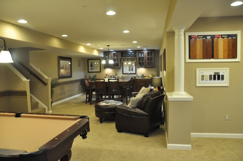 Большой цокольный этаж