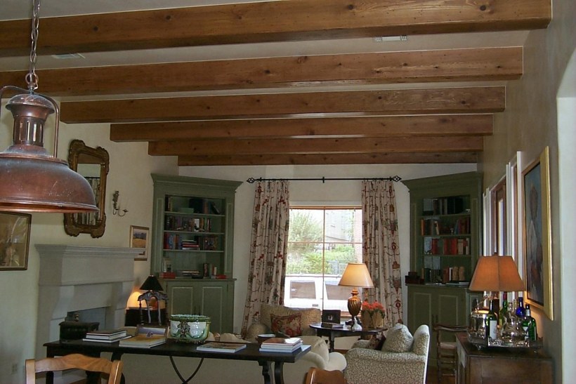 Декоративные деревянные балки