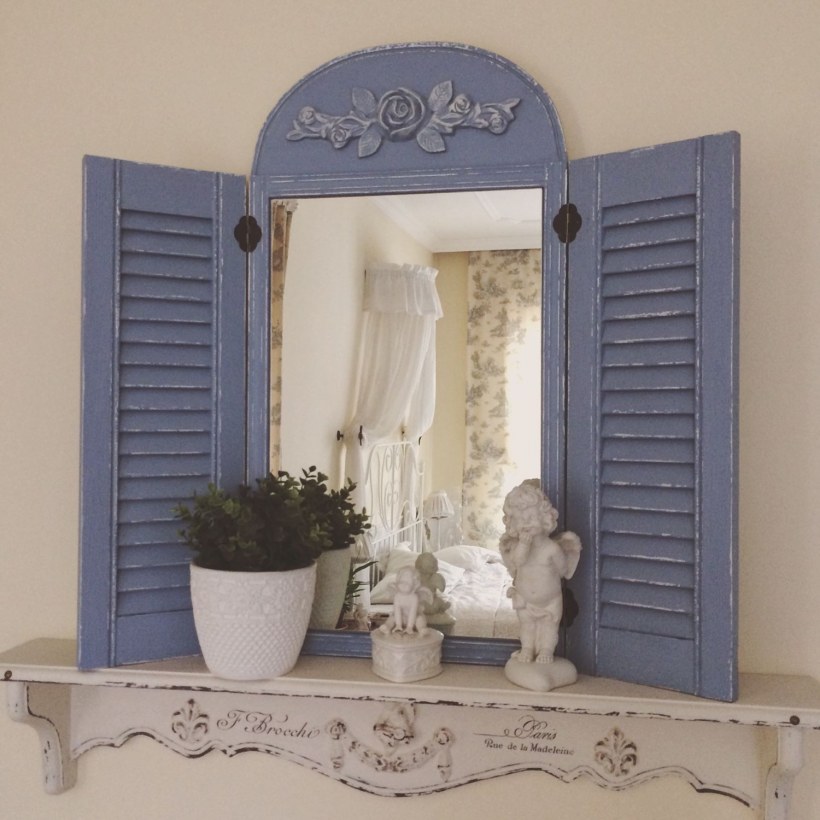 Зеркало винтажное со ставнями "розы Прованса"