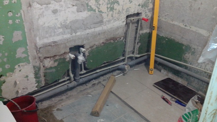 Короб под сантехнику в ванной