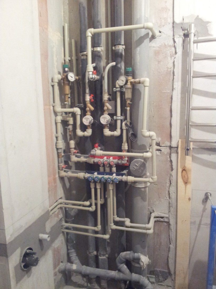 Ванна 606 разводка труб