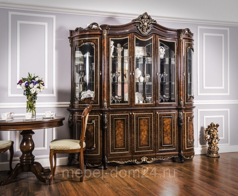 Отреставрированный буфет