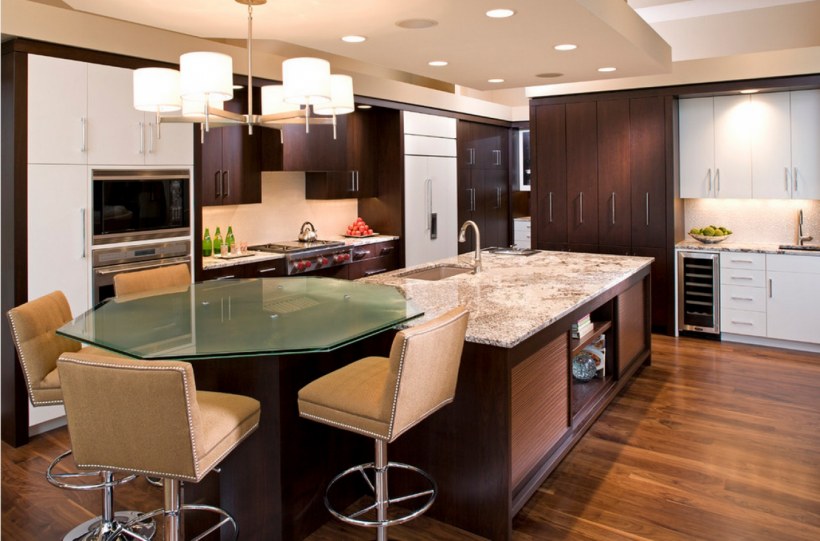 Кухня гостиная со столом