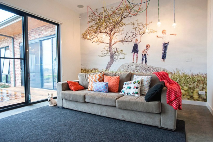 Фотообои в интерьере маленькой прихожей