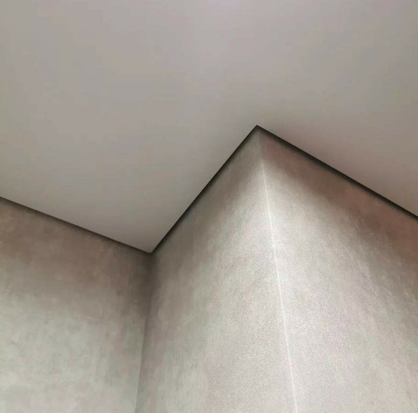 Descor натяжные потолки