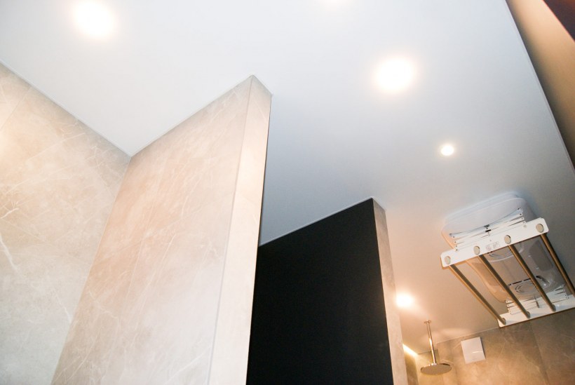 Теневой плинтус для пола