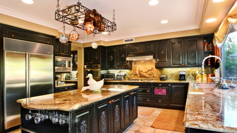 Дорогие кухни