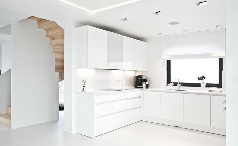 Современная серая кухня