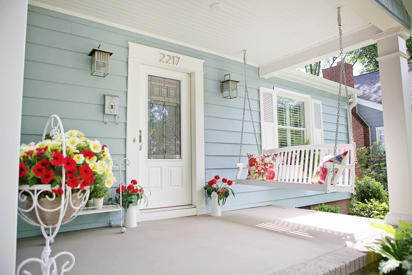 Крыльцо для дома в скандинавском стиле