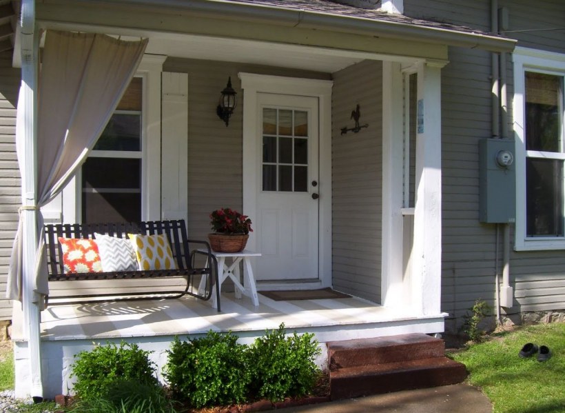 Терраса у дома