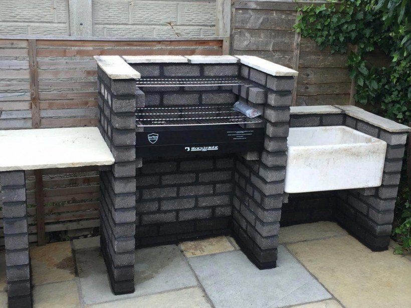 Барбекю из блоков