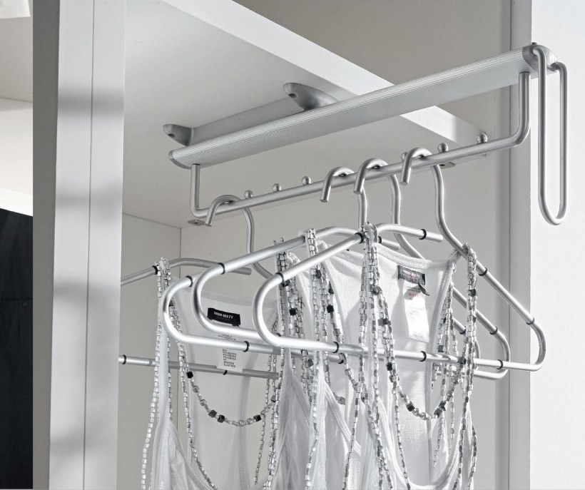 AAEALGS вешалка выдвижная шириной 500 мм Италия Vibo