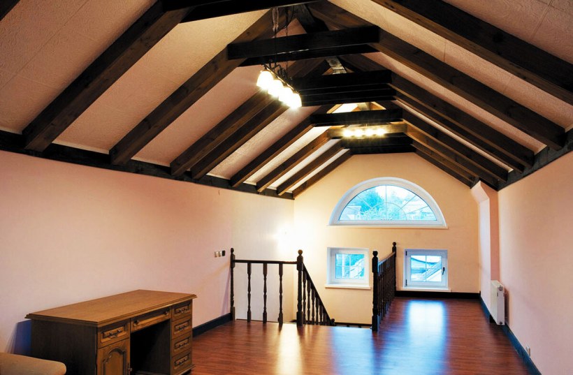 Мансардный потолок