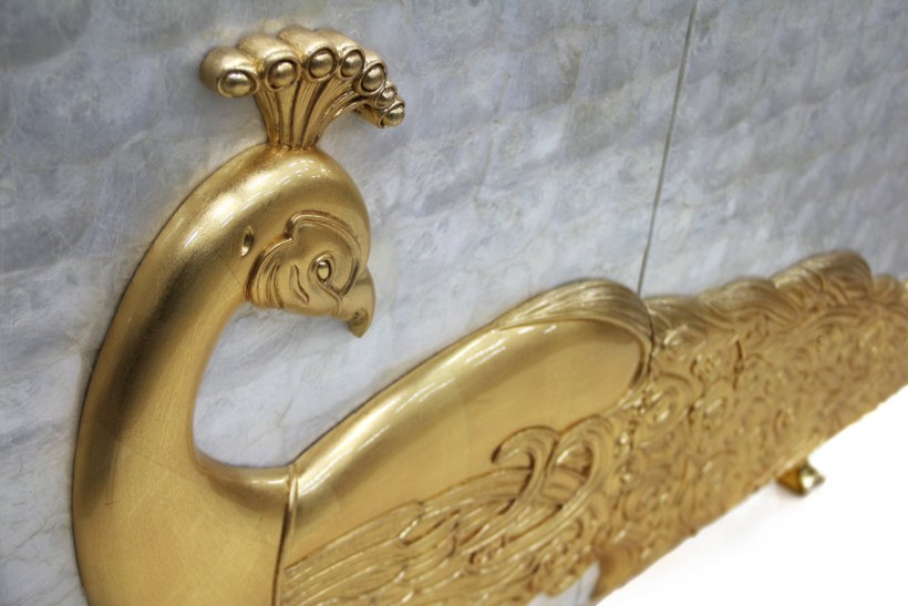 Camilla Koket тумба с павлином