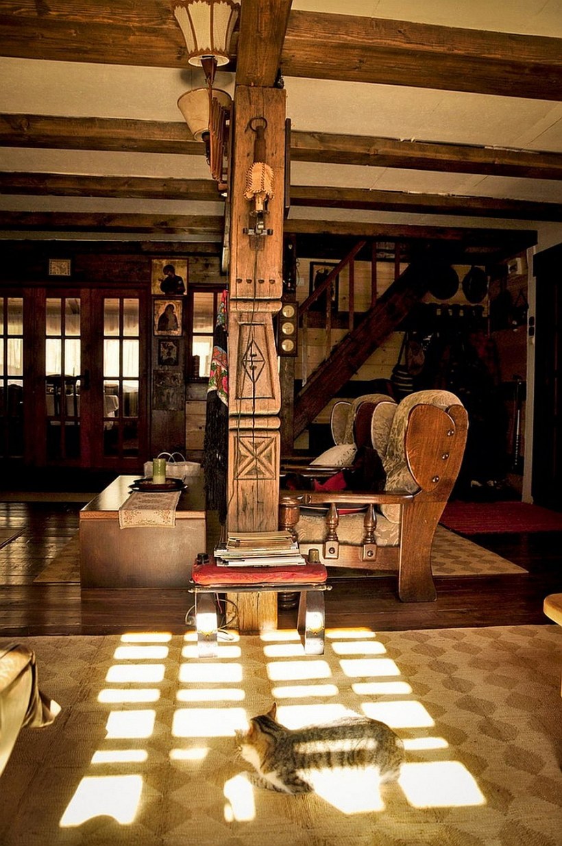 Потолочные балки в интерьере