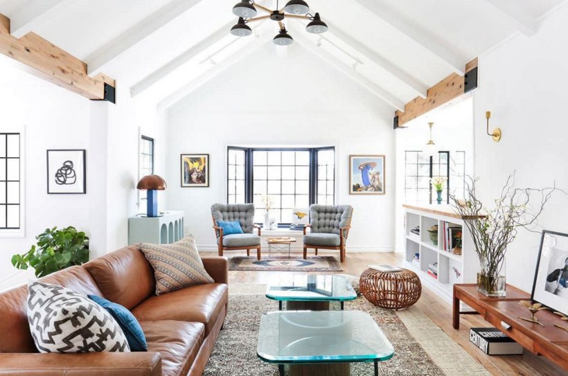 Гостиная в стиле деревенского Сканди