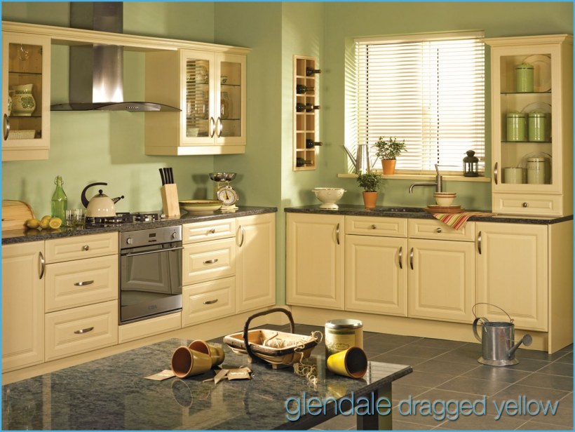 Светло оливковая кухня