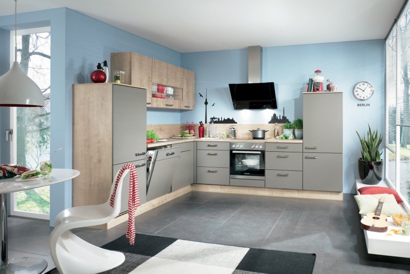 Кухонный гарнитур прямой