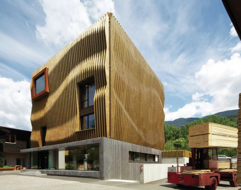 Необычные фасады