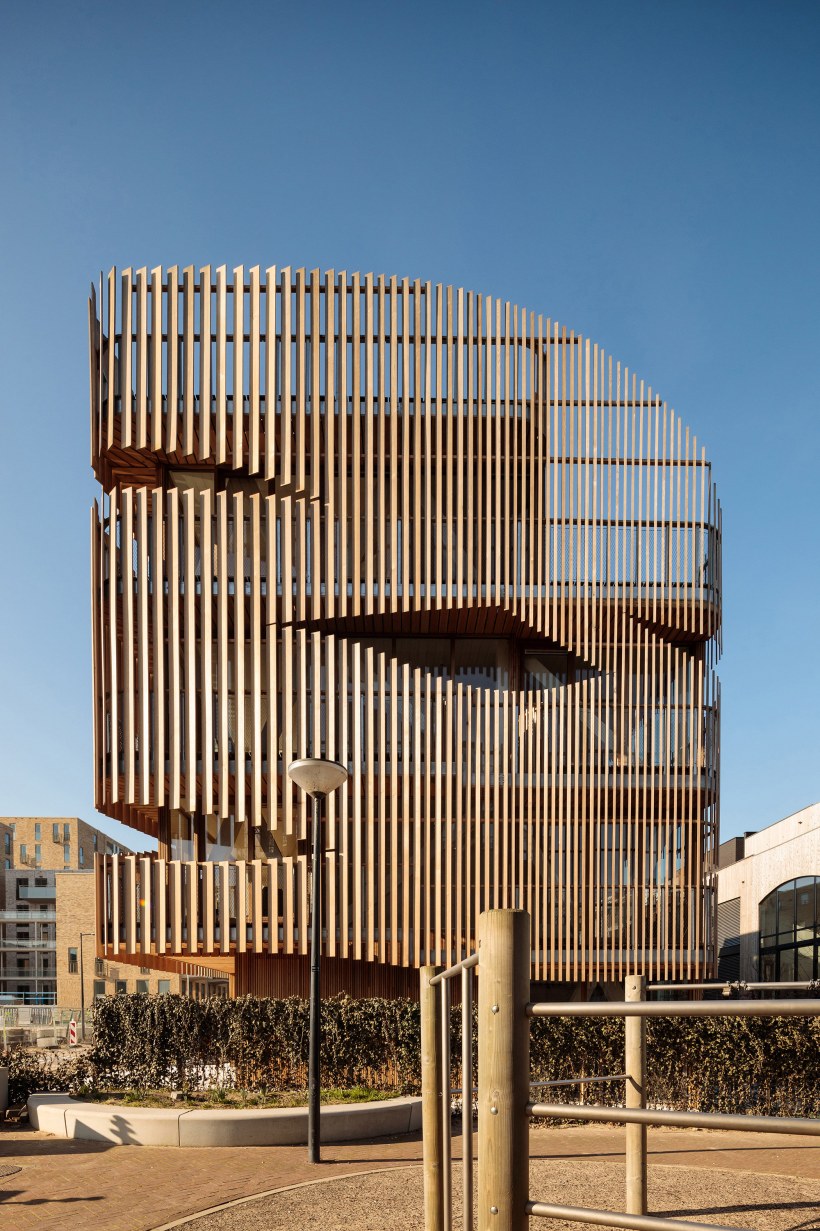 Необычные фасады