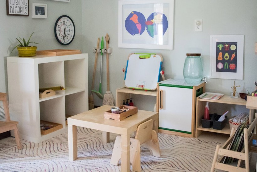 Детский уголок Монтессори