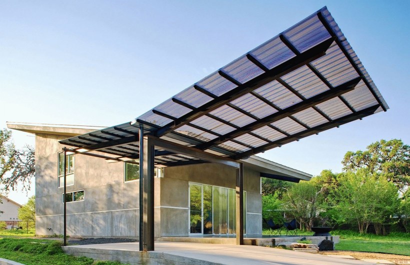 Современный дом из дерева