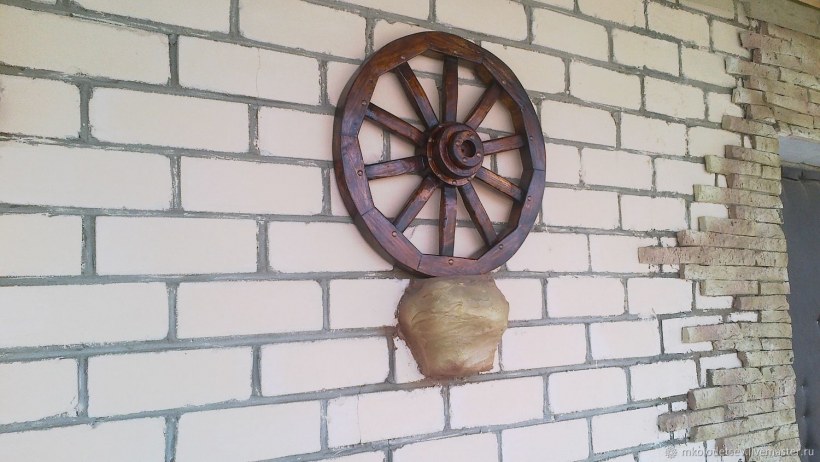 Деревянное колесо