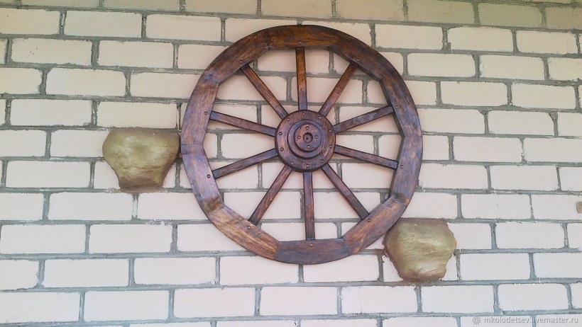 Колесо декоративное